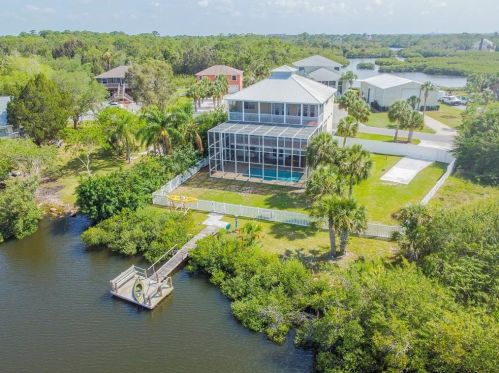 7637 Deedra Cir, Port Richey FL  34668-6454 exterior