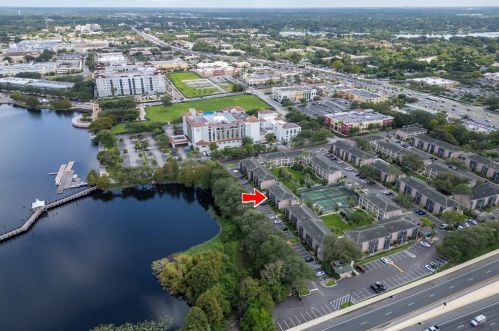 127 Oyster Bay Cir, Altamonte Springs FL  32701-8084 exterior