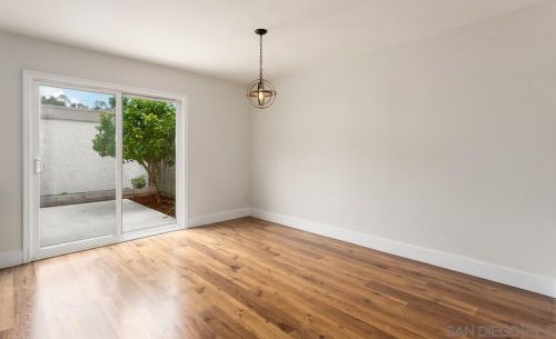 2707 Via Colima, Carlsbad CA  92010-1377 exterior