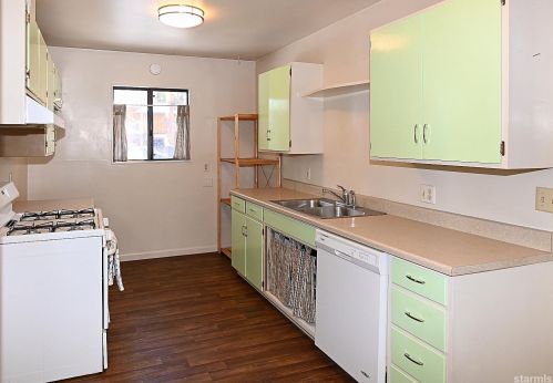788 Tahoe Keys Blvd, South Lake Tahoe CA  96150-3301 exterior