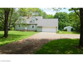 2339 Medina Line Rd, Wadsworth, OH 44281-9305