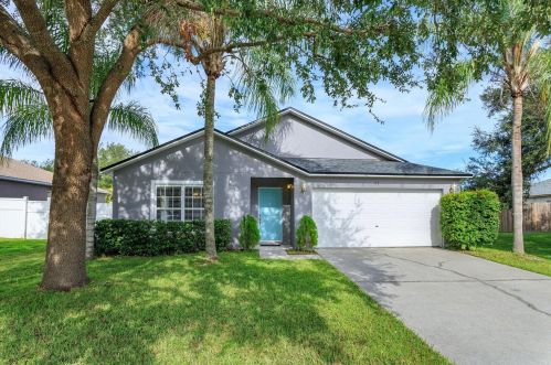 61 Frisco Ct, Apopka, FL 32712-2390