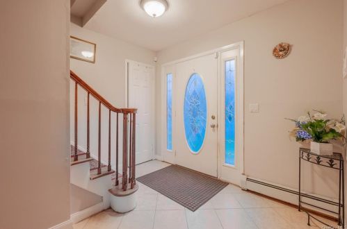 107 Barnes Rd, Washingtonville NY  10992-1933 exterior