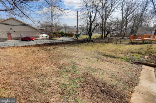 1309 18th St, Harrisburg PA  17104-2813 exterior