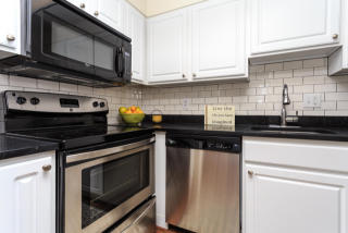 4601 Connecticut Ave, Washington DC  20008-5700 exterior