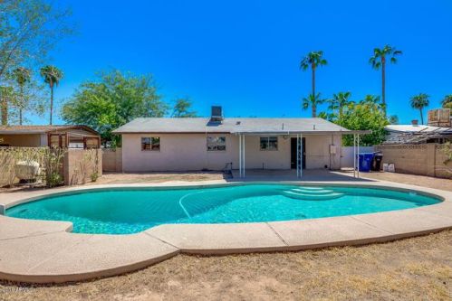 648 Edgewood Ave, Mesa, AZ 85210-3511