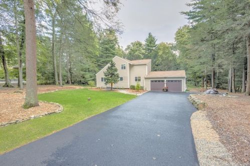 5 Black Cherry Ln, Sandy Hook, CT 06482-1106