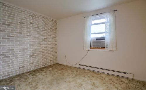 138 Irene Ave, Ephrata PA  17522-2168 exterior