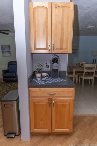 1656 28th Ave, Vero Beach FL  32960-3136 exterior