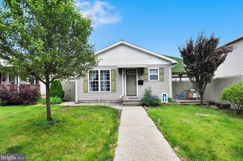366 Lehigh Ave, Palmerton, PA 18071-1810