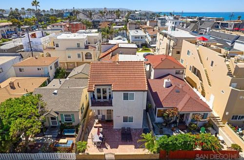 737 Jamaica Ct, San Diego, CA 92109-7720