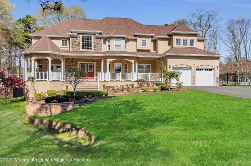 12 Stanzin Ct, Morganville, NJ 07751-2103
