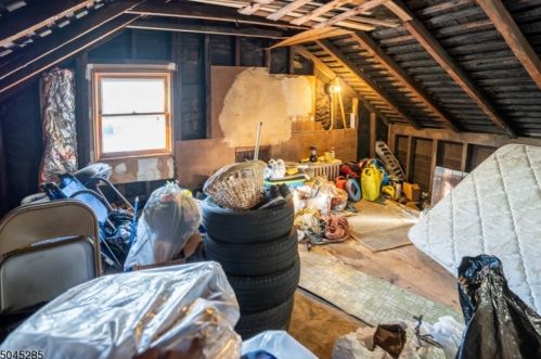 64 New York Ave, Newark NJ 07105-1211 exterior