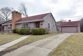 2065 Sunset Ct, Milwaukee, WI 53226-2750