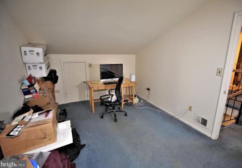 1 Allison Rd, East Windsor NJ  08520-2629 exterior