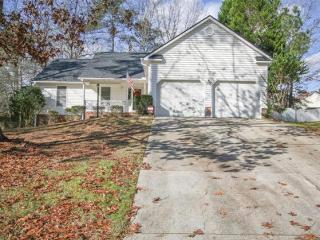 6737 Saint Julian Way, Fayetteville, NC 28314-5818