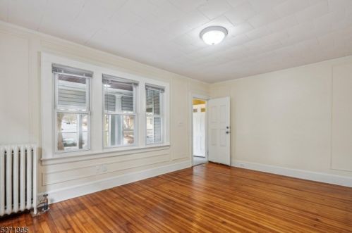 143 Willowdale Ave, Montclair NJ  07042-4316 exterior