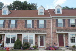69 Acorn Blvd, Lancaster, PA 17602-5712