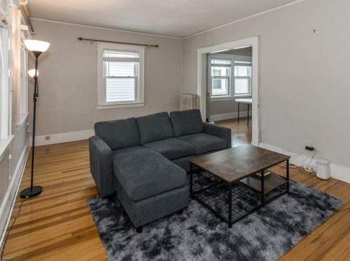 29 Warman St, Montclair, NJ 07042-1651