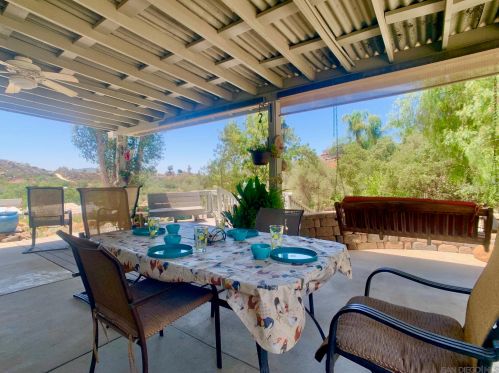 2435 Deland Dr, Alpine CA  91901-3192 exterior