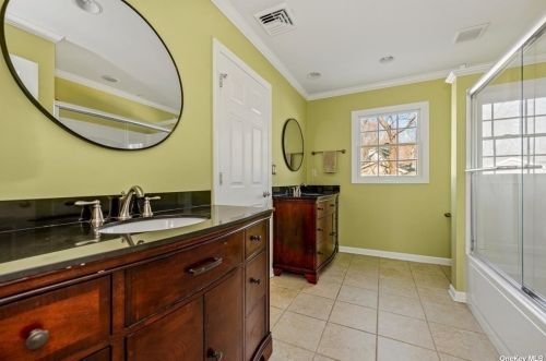 263 Lower Rocky Point Rd, Miller Place NY  11764-1650 exterior