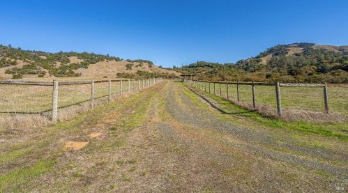 4933 Harville Rd, Santa Rosa CA  95409 exterior