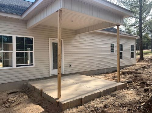 151 Community Rd, North Augusta, SC 29860-9011