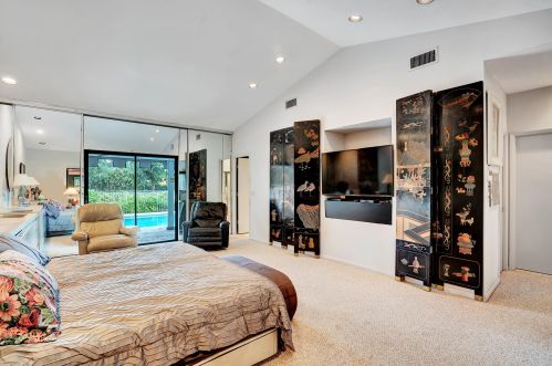 3899 Live Oak Blvd, Delray Beach FL  33445-7054 exterior