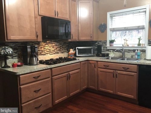 1206 Century Oak Dr, Fredericksburg, VA 22401-6209