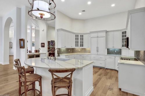 4574 Lighthouse Ln, Naples, FL 34112-6430