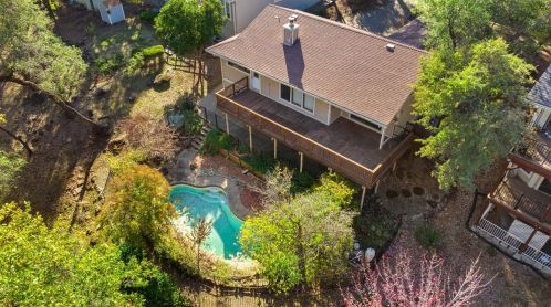 18252 Hummingbird Dr, Lake Wildwood CA  95946-9699 exterior