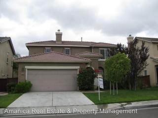 22042 Goldenchain St, Moreno Valley CA  92553-6955 exterior