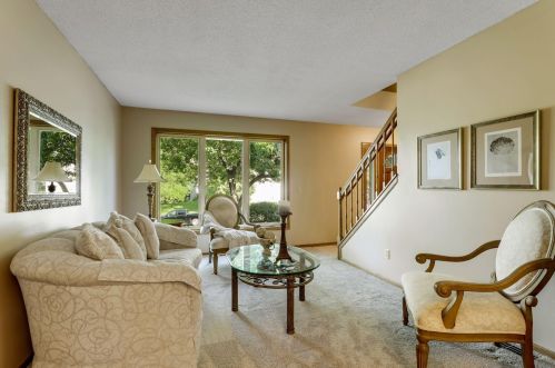 7260 Bancroft Way, South Saint Paul MN  55077-3113 exterior