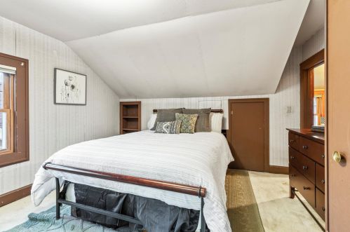 2114 59, Milwaukee WI exterior