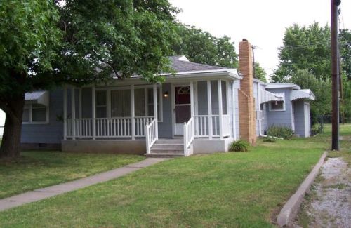 1506 3rd St, Angola, KS 67337-3223