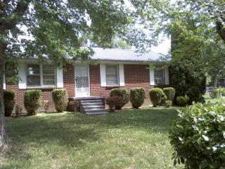 1020 Forrest Ave, Smithville, TN 37166-2423