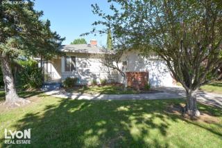 5307 C St, Sacramento, CA 95819-2325