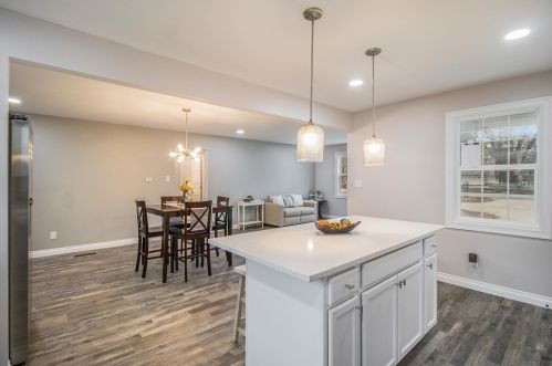 14680 Day Rd, Mishawaka IN  46545-4302 exterior