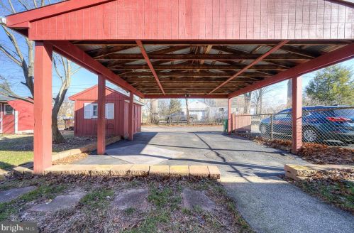 341 3 St, Lansdale PA 19446-2841 exterior