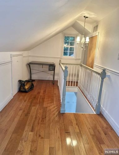 214 Columbus Pl, Cliffside Park NJ  07010-1006 exterior