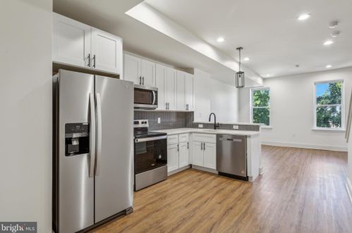 1513 6th St, Philadelphia PA  19147-6501 exterior