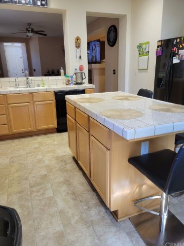 1625 Maidencane Way, Los Banos CA  93635-8594 exterior