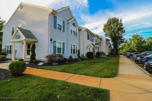 34 Camelot Ct, East Freehold, NJ 07728-3944
