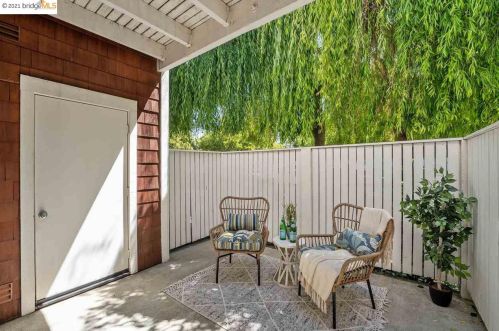 55 Bayside Ct, Richmond CA  94804-7443 exterior