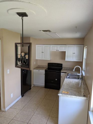 8105 Powell Dr, Orlando, FL 32822-7554