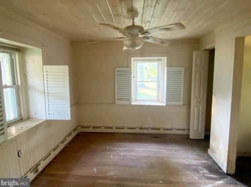 144 Moyer Rd, Pottstown PA  19464-1532 exterior