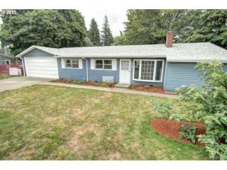 15730 Grant St, Portland, OR 97233-3737