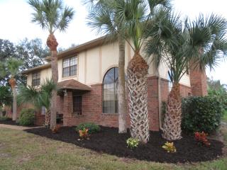 1040 Inverness Ave, Melbourne, FL 32940-1913