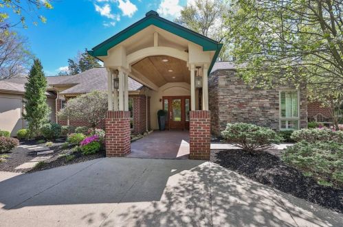 3304 Fiddlers Green Rd, Cincinnati, OH 45248-2808