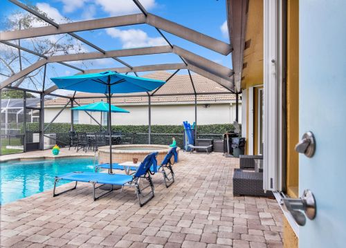 7219 Serrano Ter, Delray Beach FL  33446-2200 exterior